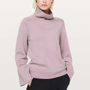 Lululemon City Trek Turtleneck